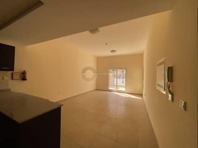 1 Bedroom Apartment for Rent in Remraam, Dubai - Bright | 1 bed open Kitchen | AL Ramth