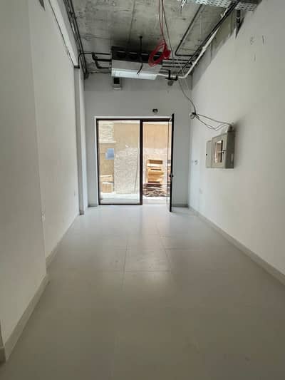 Shop for Rent in Deira, Dubai - BRAND NEW SHOP FOR RENT IN PRIME LOCATION