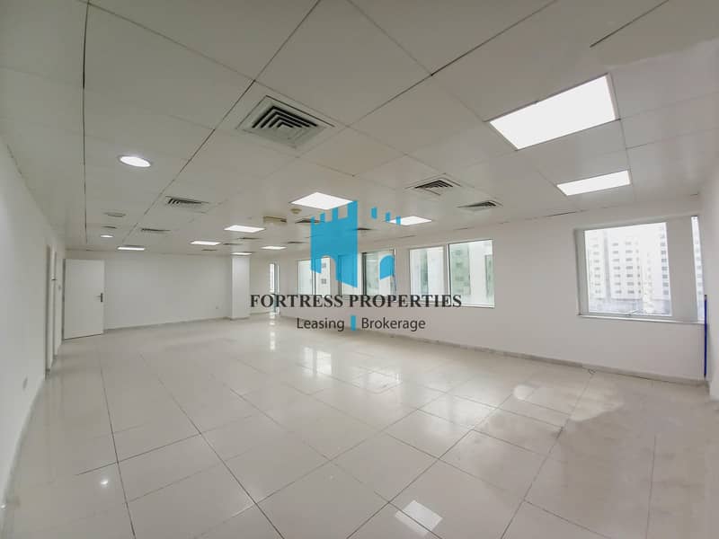 Affordable Open Layout | Office Space | 969 SQ FT / 90 SQM