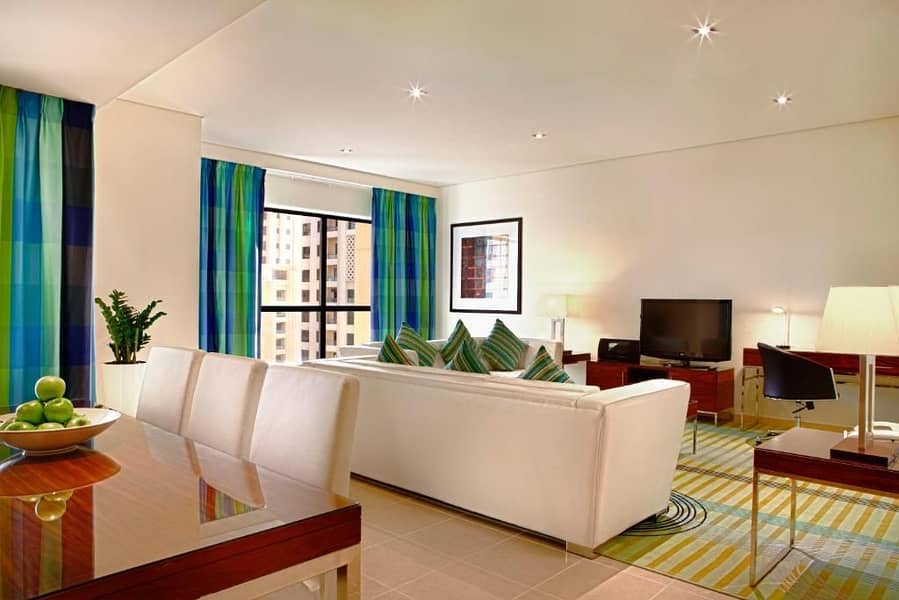 位于朱美拉海滩住宅（JBR） 3 卧室的酒店式公寓 440000 AED - 6200891