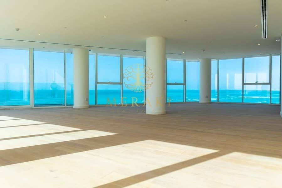 Sea-view Penthouse Ready to move in
