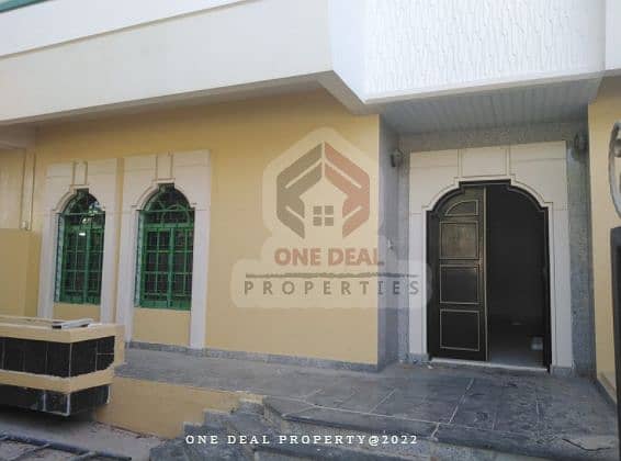 Separate Entrance 4bhk Duplex villa in Jahili Al Ain
