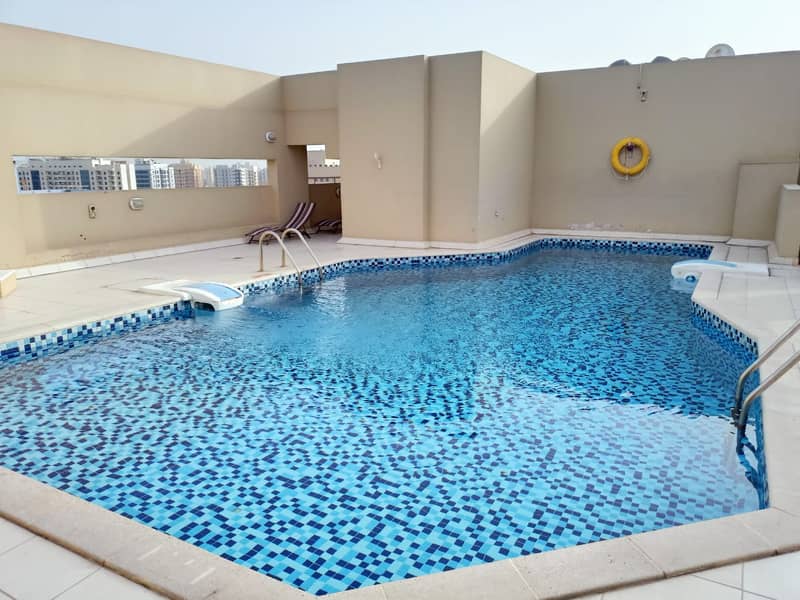 2 غرفة نوم فسيحة متوفرة في إيجار رخيص للغاية 37 ألف مع غرفة رئيسية