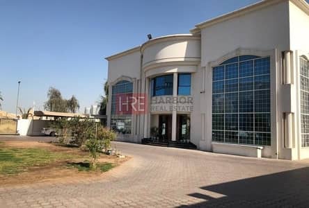 3 Luxury Villas on a Large Plot at Al Hudaiba 3 Luxury Villas on a Large Plot at Al Hudaiba