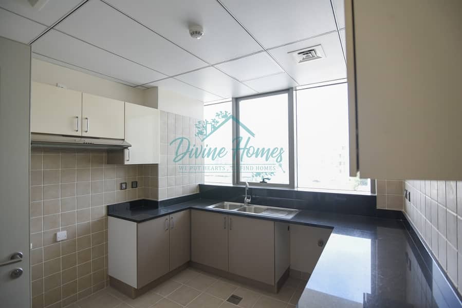13 Penthouse lovely terrace large size burj khlifa view brand new