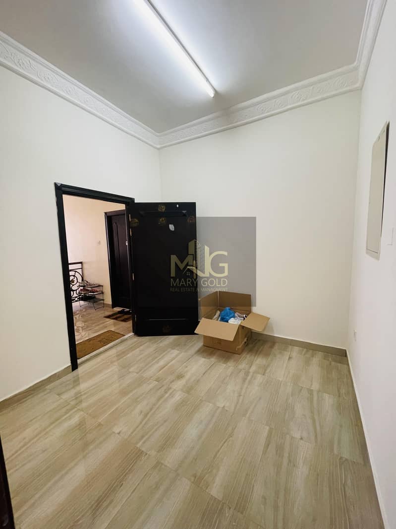 Good condition 2 Bedroom Hall for rent near emirates zoo 40000AED