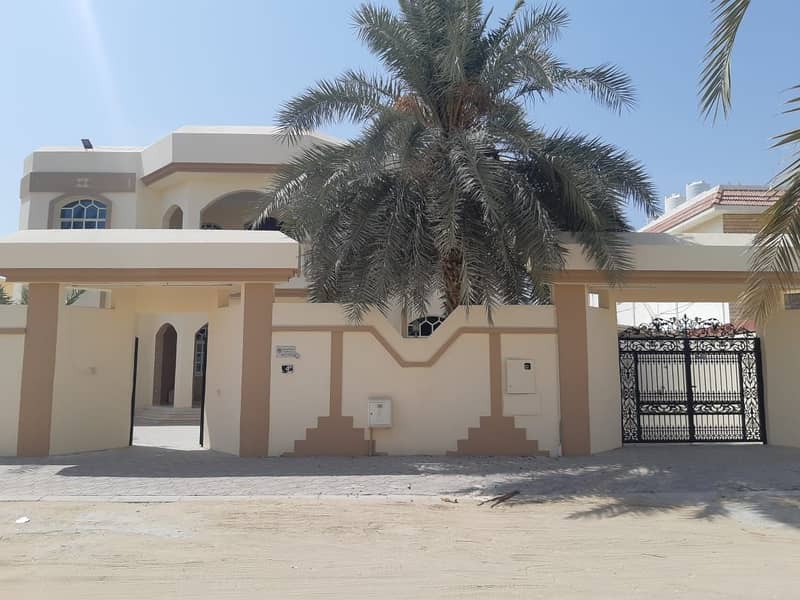 Magnificent villa for sale in Al-Nakhilat area in Sharjah - UAE