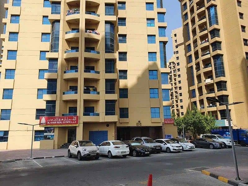 شقة في أبراج الخور،عجمان وسط المدينة 2 غرف 310000 درهم - 6222765