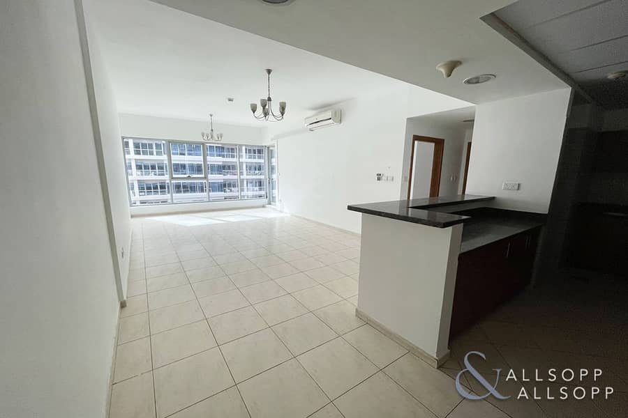 شقة في برج سكاي كورتس E،أبراج سكاي كورتس،مجمع دبي ريزيدنس 1 غرفة 380000 درهم - 6260365
