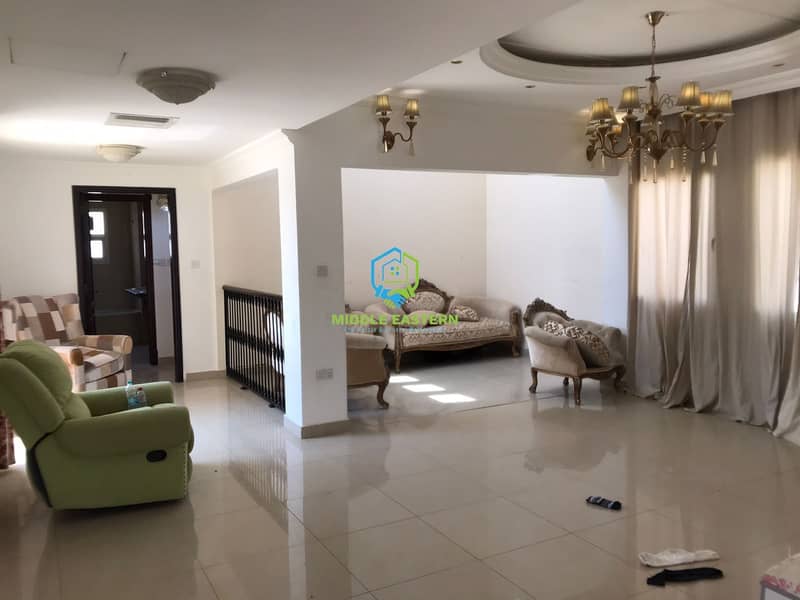 5 BEDROOMS VILLA WITH MAIDS+DRIVER+KIDS PLAY AREA+GARDEN