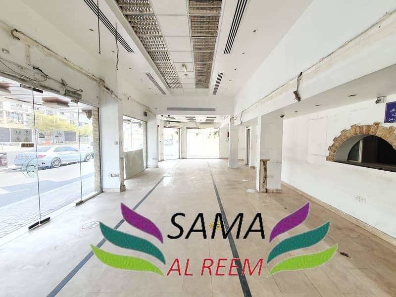 Ground +Mezzanine Spacious shop on main al wasl road