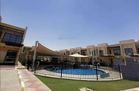 1 Bedroom Townhouse for Rent in Dubai Industrial Park, Dubai - Unfurnished  One Bedroom In Sahara Meadows 2 , DIC Near New Al Maktoum Airport
