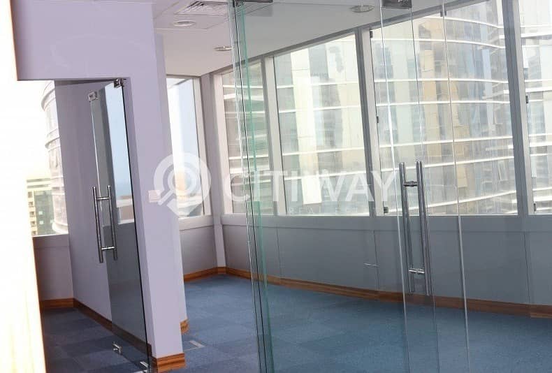 Spacious Office on a High Floor with Stunning Views