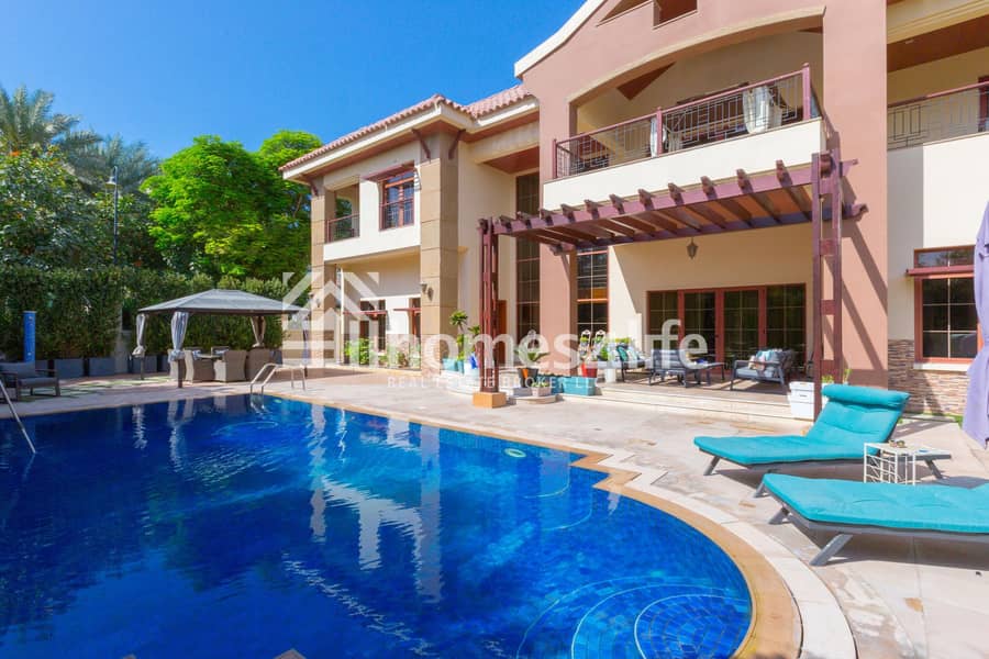 Luxurious 5BR Mansion w/Pool in Jumeirah Island