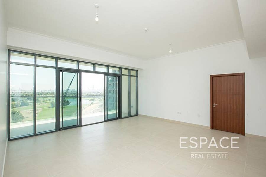 Hot Property | Amazing Golf View | 3 Beds Plus Maids