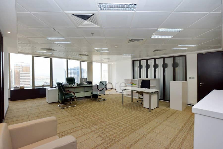 Fully serviced and furnished office / Hamdan