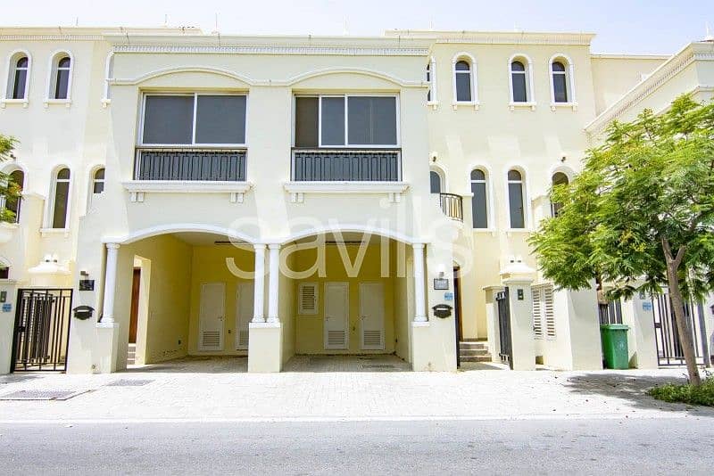 Bayti Town house I Beautiful view & location