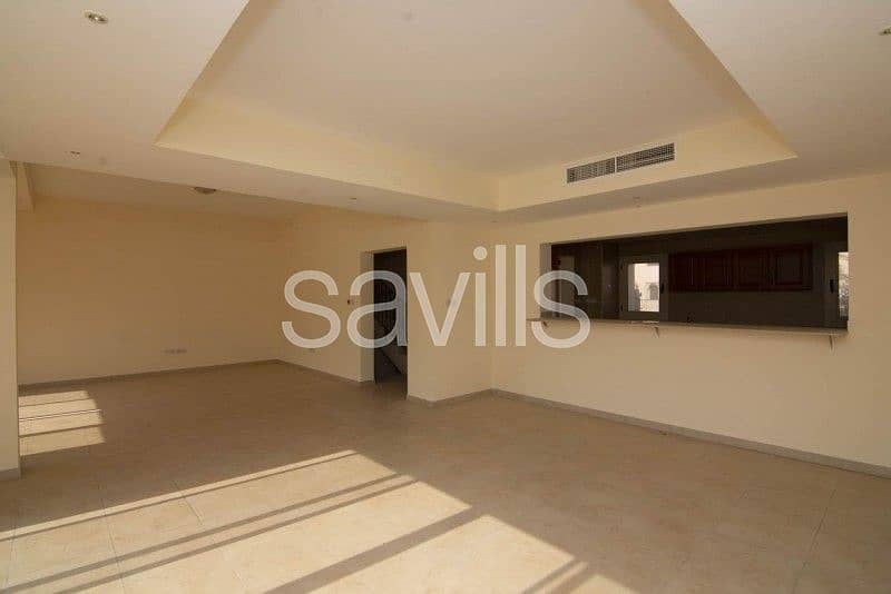 Spacious & beautiful Town house with Golf course view