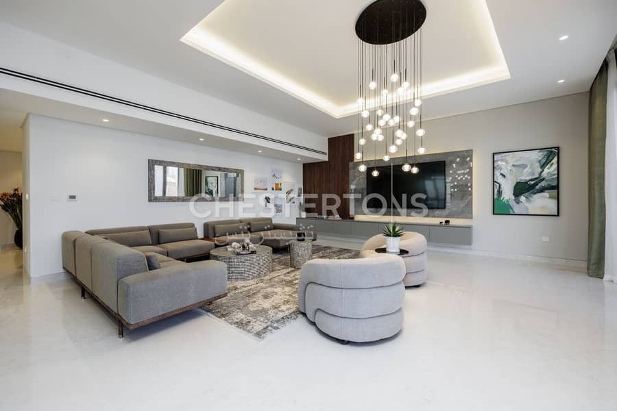 Full Fountain View, 2 TV Lounges, Luxury Penthouse Full Fountain View, 2 TV Lounges, Luxury Penthouse