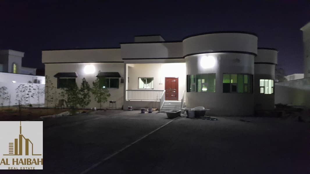 For rent villa ground floor in Ajman area of al jurf For rent villa ground floor in Ajman area of al jurf
