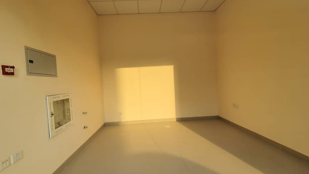 NEW SHOP || SPACIOUS UNIT || CHEAP  PRICE || WITH CENTRAL AC AND WATER CONNECTION PRIME LOCATION IN AL QULAYAAH AREA ONLY 6K