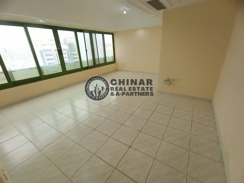 ❤️Large Hall 3BHK With Balcony + Built-in Cabinet| Central Ac & Gas(Near Al Wahda Mall)| 4 Chqs. ❤️