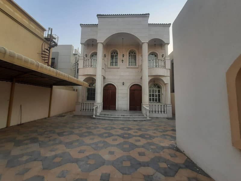 Villa for nationalities 9 bedrooms and Majes hall in Al Mowaihat 1