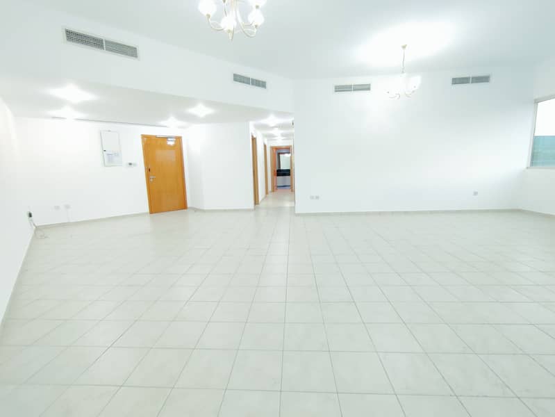 Квартира в Аль Карама，Здание Аль Карама, 2 cпальни, 68000 AED - 6236724