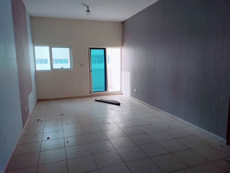 1 BHK City View Closed Kitchen with free Parking  For Rent in Ajman One Tower