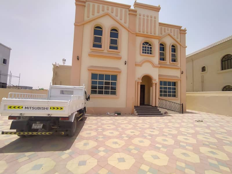 Brand new 5 Br villa in al dhait