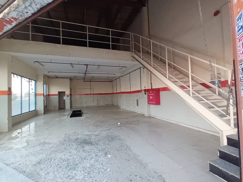 2500sqt warehouse for rent on Main Road and Corner with mezanine in Al Jurf Industrial Area, Ajman