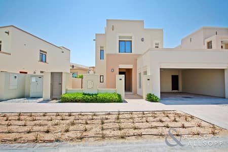 3 Bedroom Villa for Sale in Arabian Ranches 2, Dubai - Huge Plot | Good Location | Well Maintained