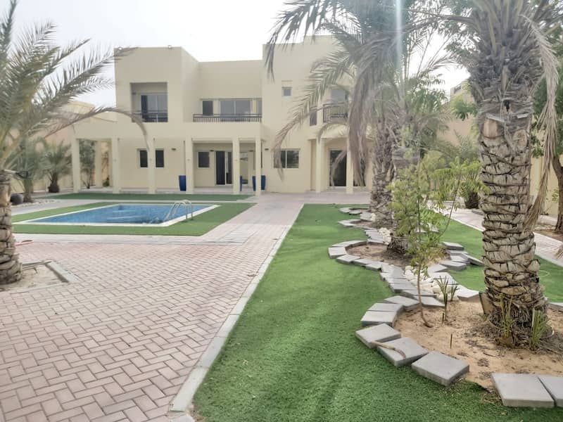 Excellent Villa 5 Bedrooms Hall Majlis Maidroom And Swimming Pol With Bawabt Ul Sharq Mall