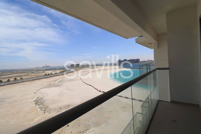 No commission spacious unit with ocean view