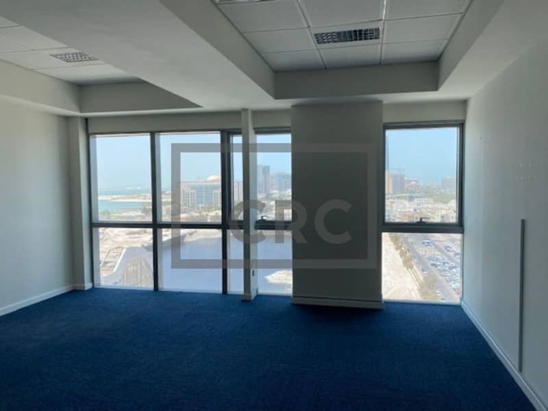 CARPETED | FITTED OFFICE SPACE | HIGH FLOOR