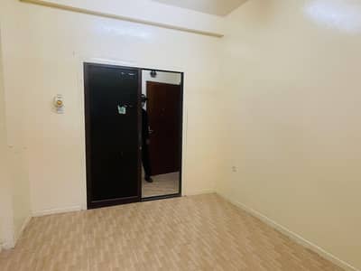 1 Bedroom Flat for Rent in Deira, Dubai - One bedroom hall with 2 washroom