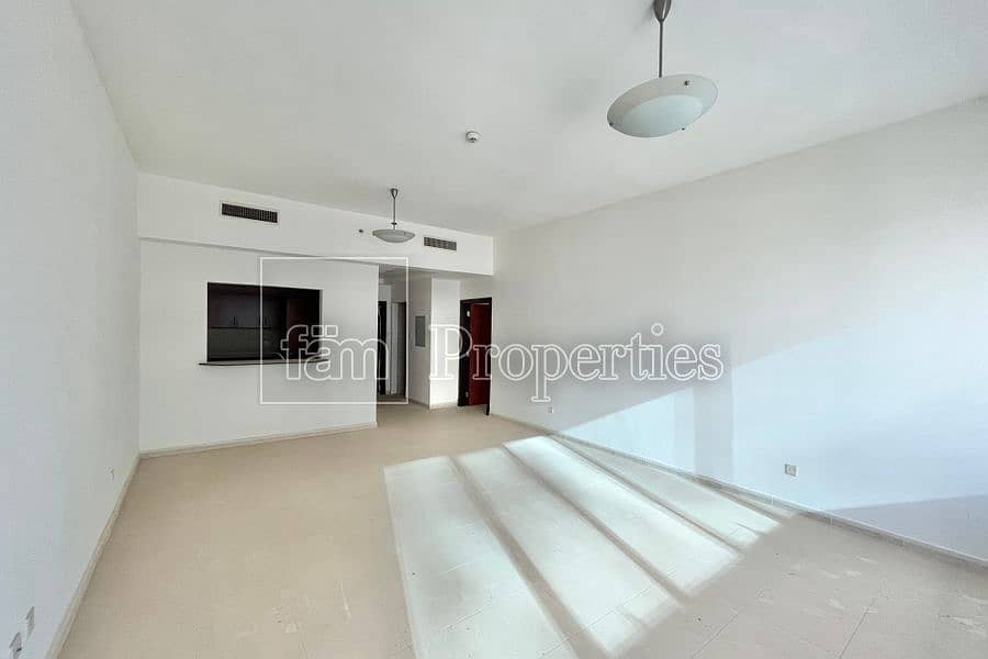 Vacant-Spacious 1 bedroom -Must See