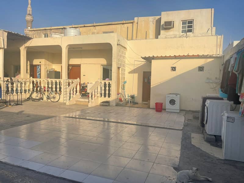 HOUSE FOR SALE IN HOR ALANZ PERMIT TWO VILLAS