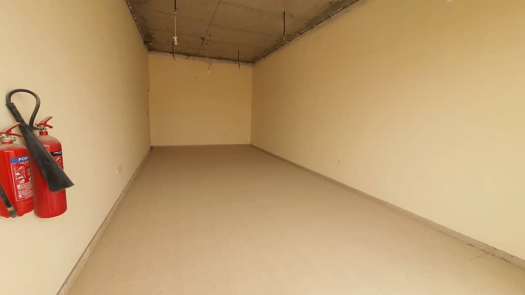 BRAND NEW BIG SHOPS FOR RENT 550/SQFT WITH TOILET AND ELECTRICITY AND WATER IN AL SAJAA AREA