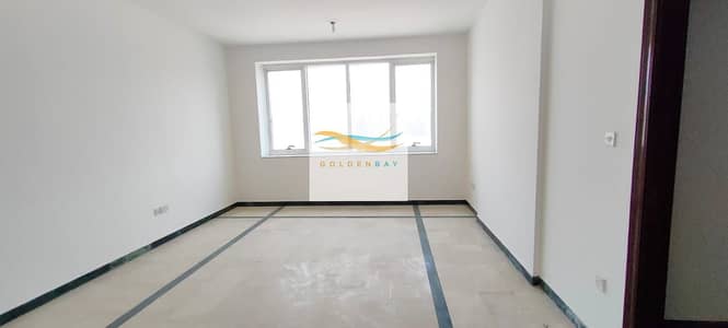 2 Bedroom Apartment for Rent in Al Wahdah, Abu Dhabi - For Shearing 2 Bedroom Apartment just near to Al Wahda mall in 45k