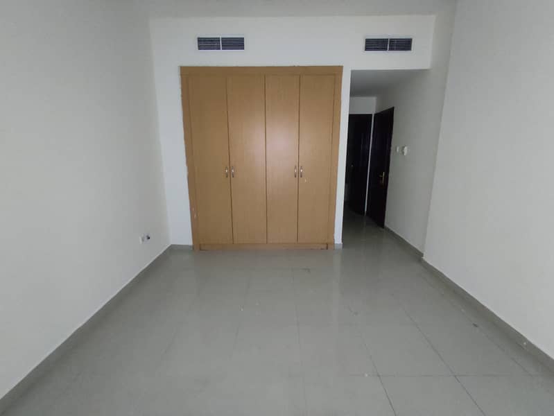 Offer 1 Month Free 2. Bhk Rent 30k 3 Washroom Balcony Master Room Wardrobe's Close to Al Nahda Park