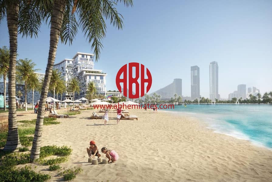 DIRECT BEACH ACCESS  |3 YEAR\\\'S POST HANDOVER  |WATERFRONT