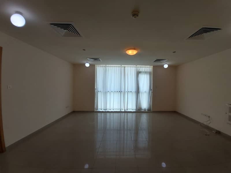 Квартира в Дафан Аль Накхил，Джульфар Тауэрс, 1 спальня, 34000 AED - 4653315