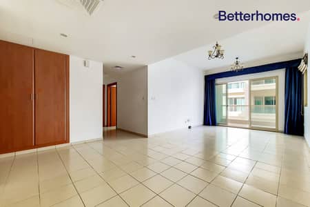 2 Bedroom Flat for Sale in The Greens, Dubai - Community View | Vacant | Best Layout | With Balcony