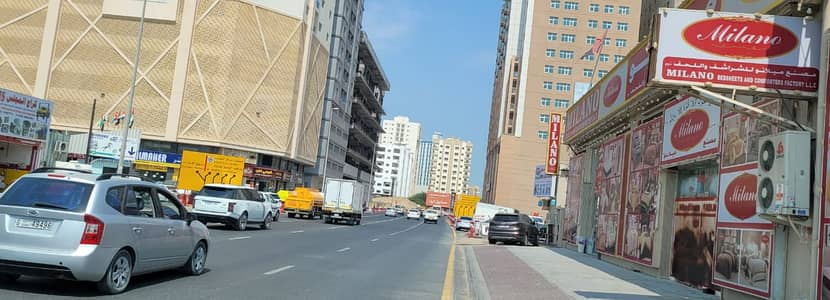 Plot for Sale in Ajman Industrial, Ajman - Commercial land permit 14 floors in a strategic location in the middle of the towers and commercial markets 21,000 thousand fee
