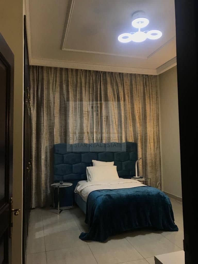 Penthouse apartment 5 minutes to Dubai with 2car parking Penthouse apartment 5 minutes to Dubai with 2car parking