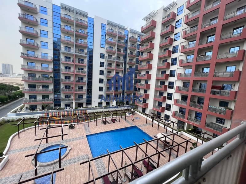 Spacious 2 Bed | Balcony | Pool View