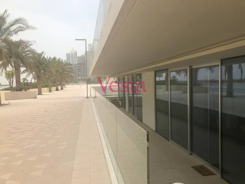 Ground floor, sea view, parking, facilities, Yasmina residence