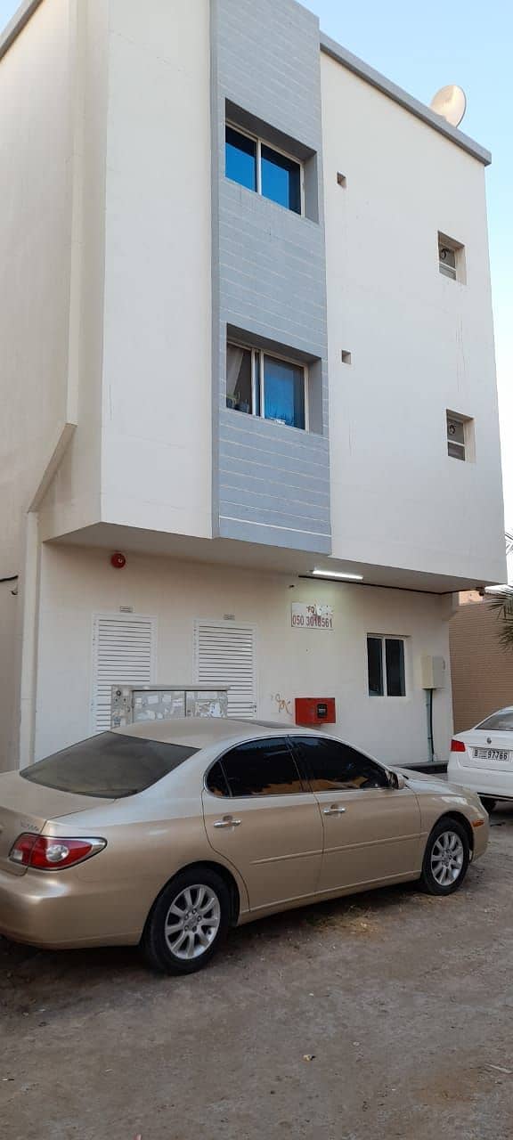 For sale, Al-Liwara building, Ajman, at a price of one million and 200 thou