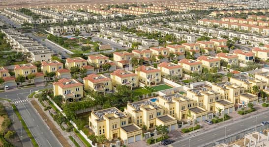 Plot for Sale in Jumeirah Park, Dubai - Investor Deal / Corner Plot  / Prime location